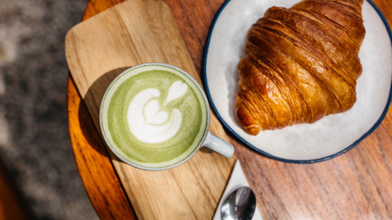 Best pastry in Ubud with a fresh croissant and coffee