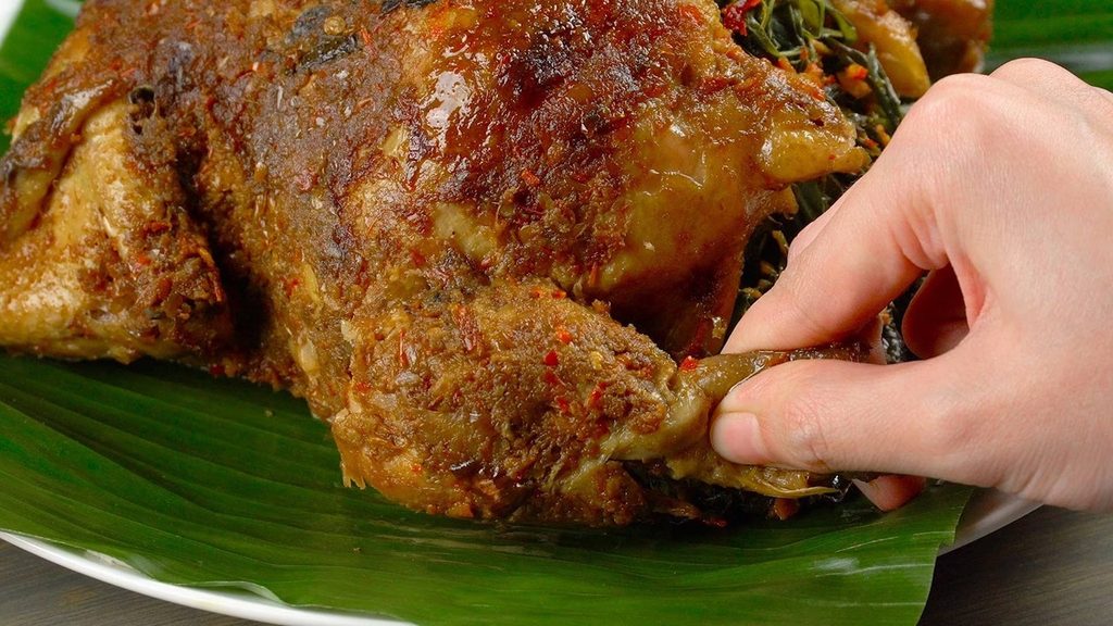Traditional Balinese chicken dish served at a Ubud warung