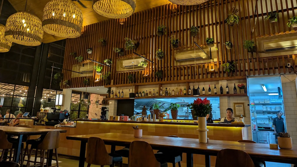 Milk & Madu Ubud café interior