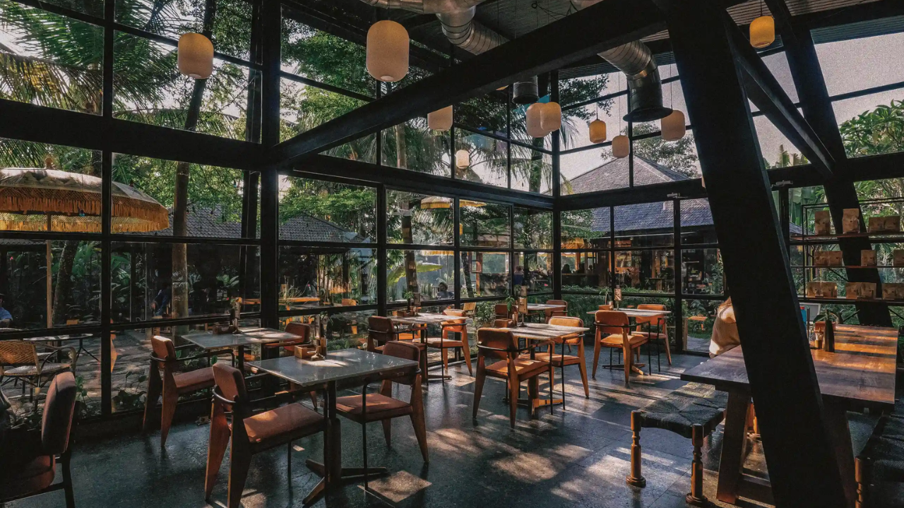 Morning coffee in Ubud at a scenic caf&eacute;